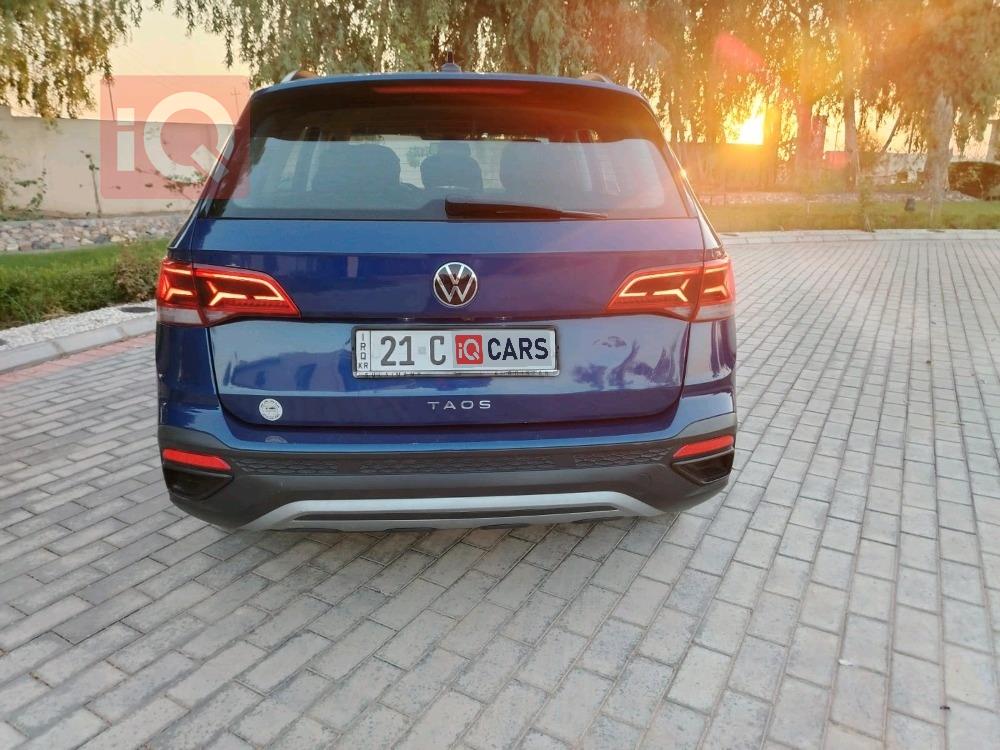 Volkswagen Taos
